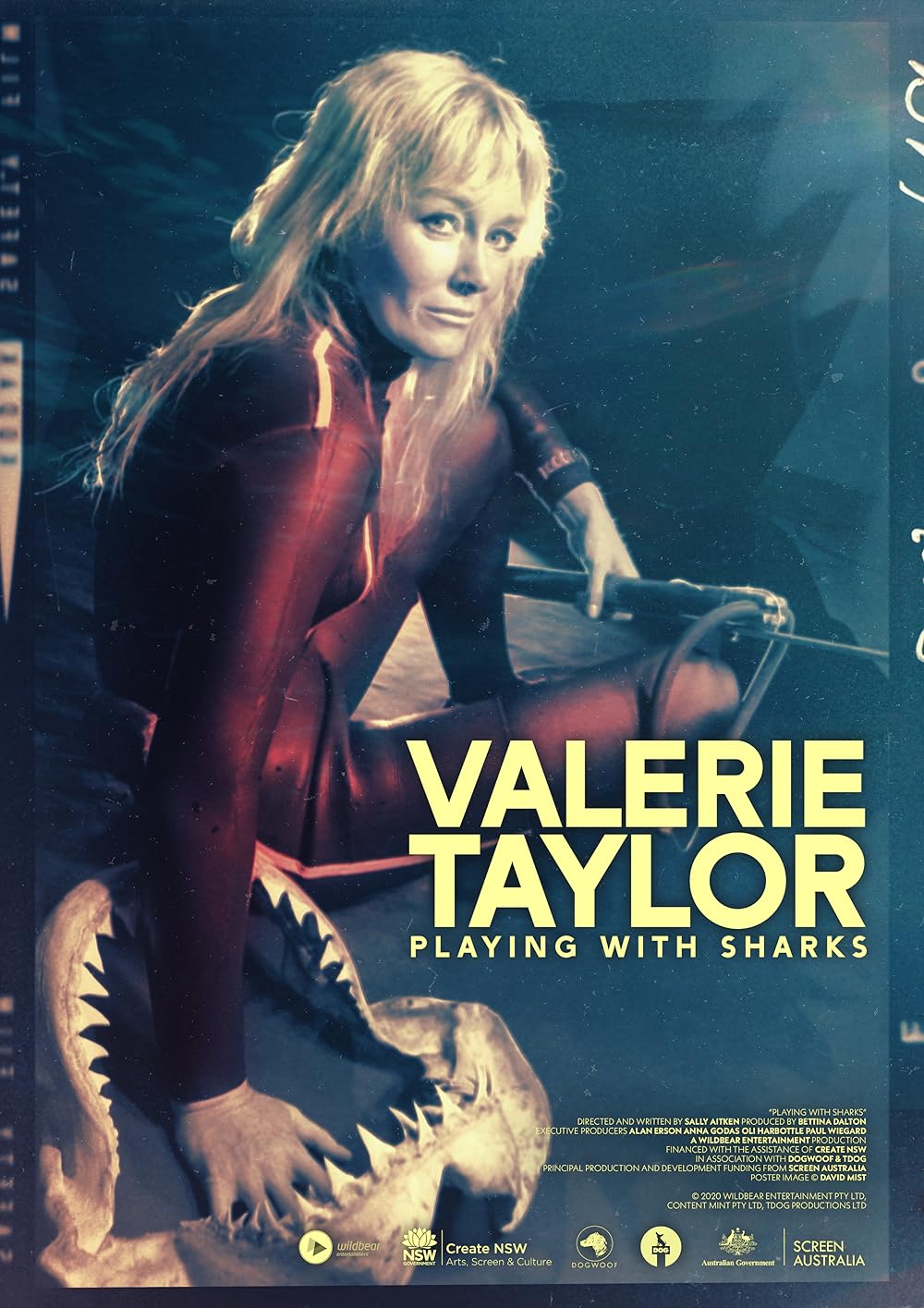 Playing with Sharks: The Valerie Taylor Story (2021) 256Kbps 25Fps 48Khz 5.1Ch Disney+ DD+ E-AC3 Turkish Audio TAC